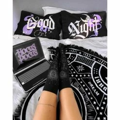 Pillowcases KILLSTAR - Good Steed Bad 10 Pillowcases KILLSTAR - Good Steed Bad -Blankets, bed linen, pillows Shop good or bad pillowcases bad002