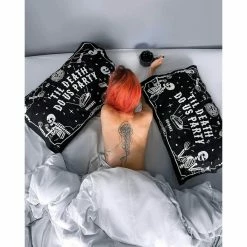 Pillowcase KILLSTAR - Party Animal -Blankets, bed linen, pillows Shop party animal pillowcase g x1602
