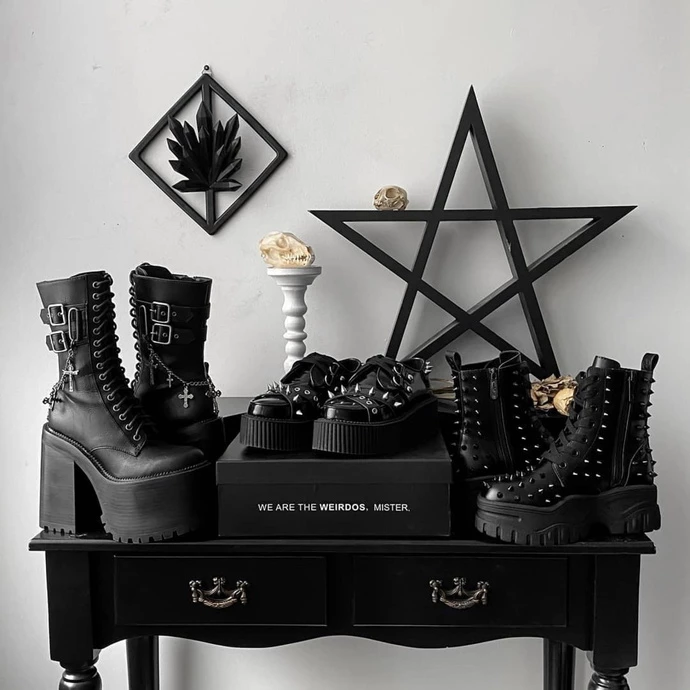 Decoration KILLSTAR - PENTAGRAM - BLACK 7 Decoration KILLSTAR - PENTAGRAM - BLACK - Image 5