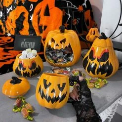 Decoration (box) KILLSTAR - Pumpkin Ceramic Candy - Black -Blankets, bed linen, pillows Shop pumpkin ceramic candy dish 4