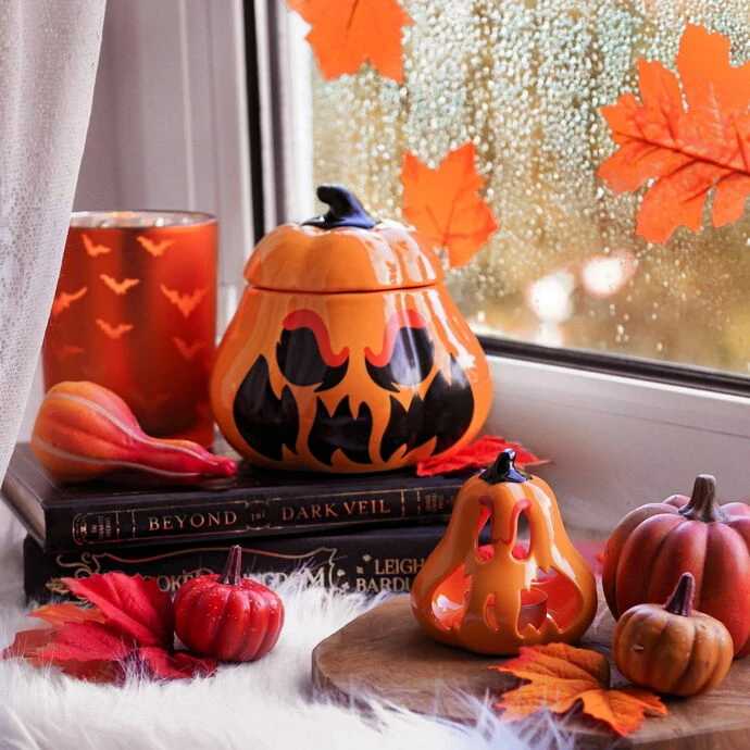 Decoration (box) KILLSTAR - Spicy Pumpkin - Black 7 Decoration (box) KILLSTAR - Spicy Pumpkin - Black - Image 5